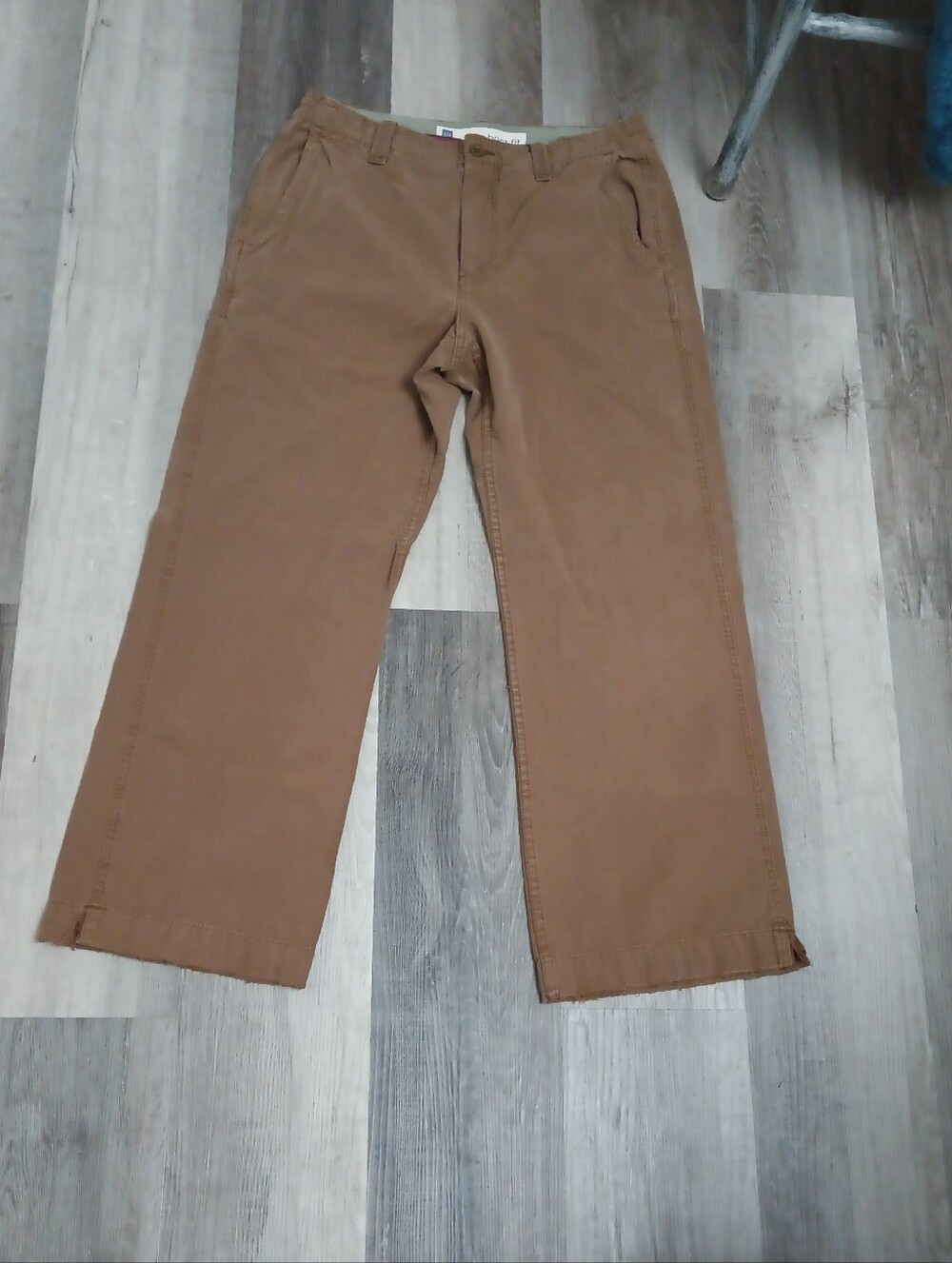 Men's Gap Boot Cut Cotton Pants Size 32/29 - Brown